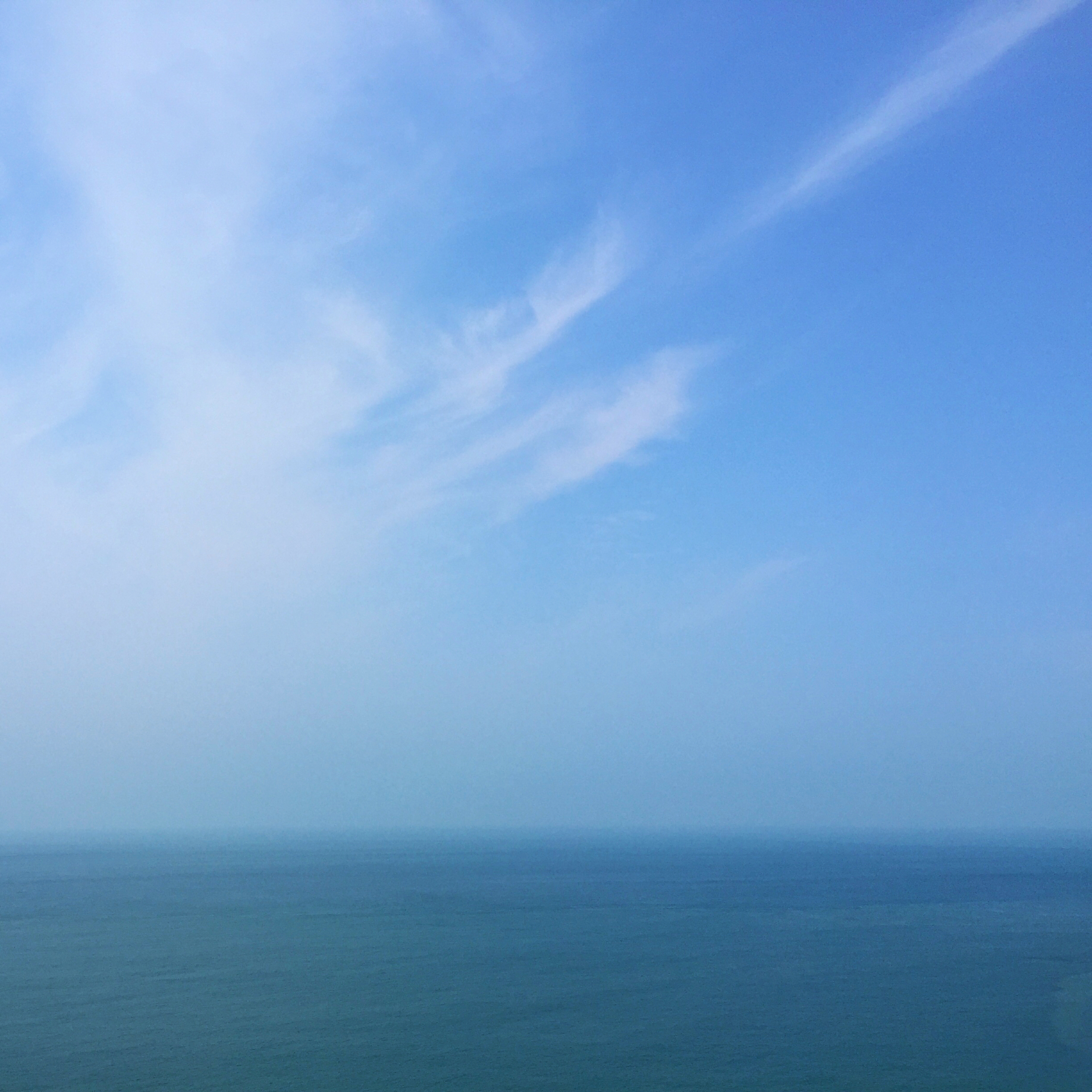 【东极】西瓜和空调,都不如蓝天和大海