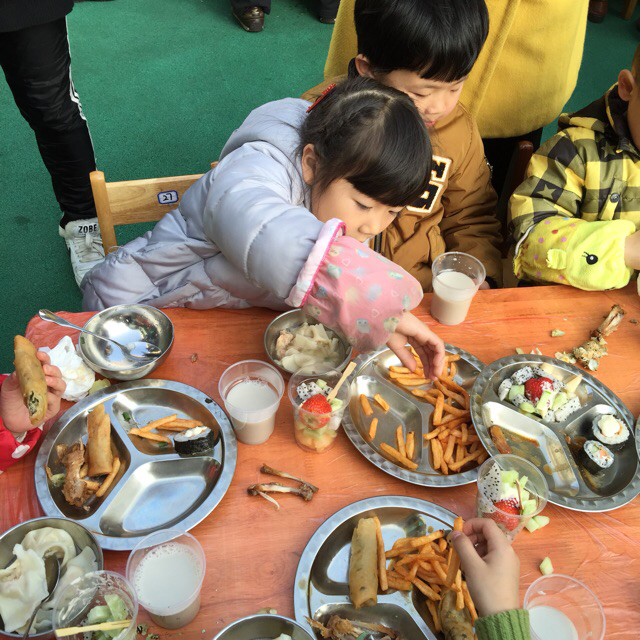 适合幼儿园自助餐