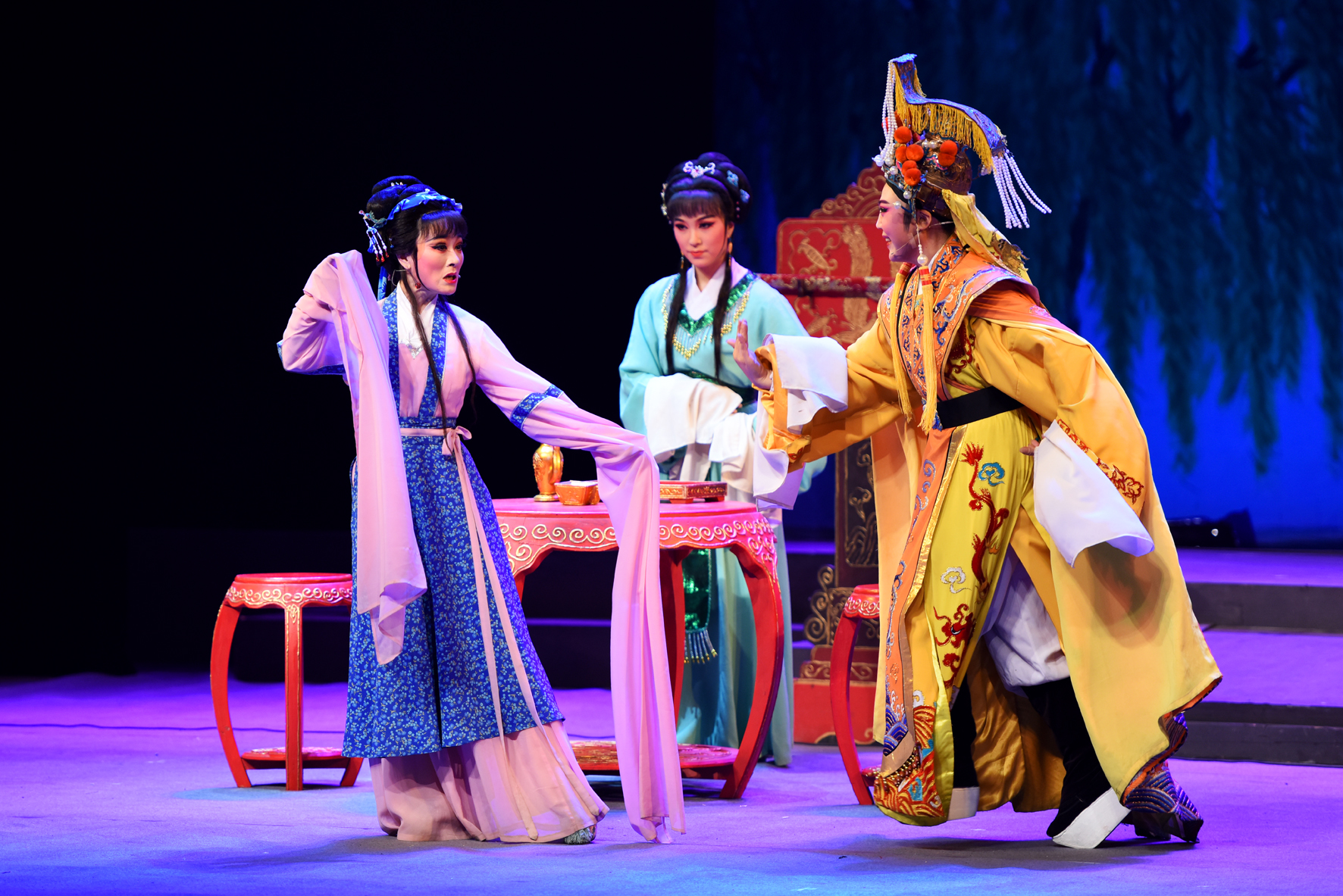 民女封后续余姚越剧团上海天蟾舞台演出