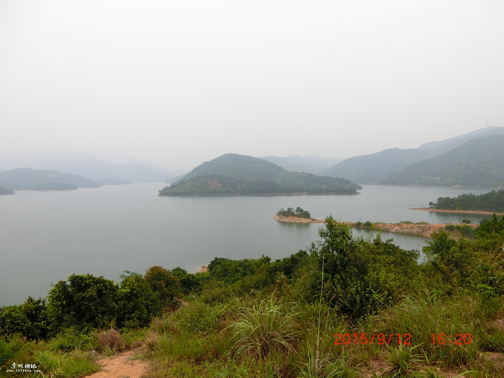 美丽的水源地梅湖水库